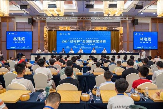 剧组已做了最认真的筹备，每个人都沉默坚决，而我信天道酬勤